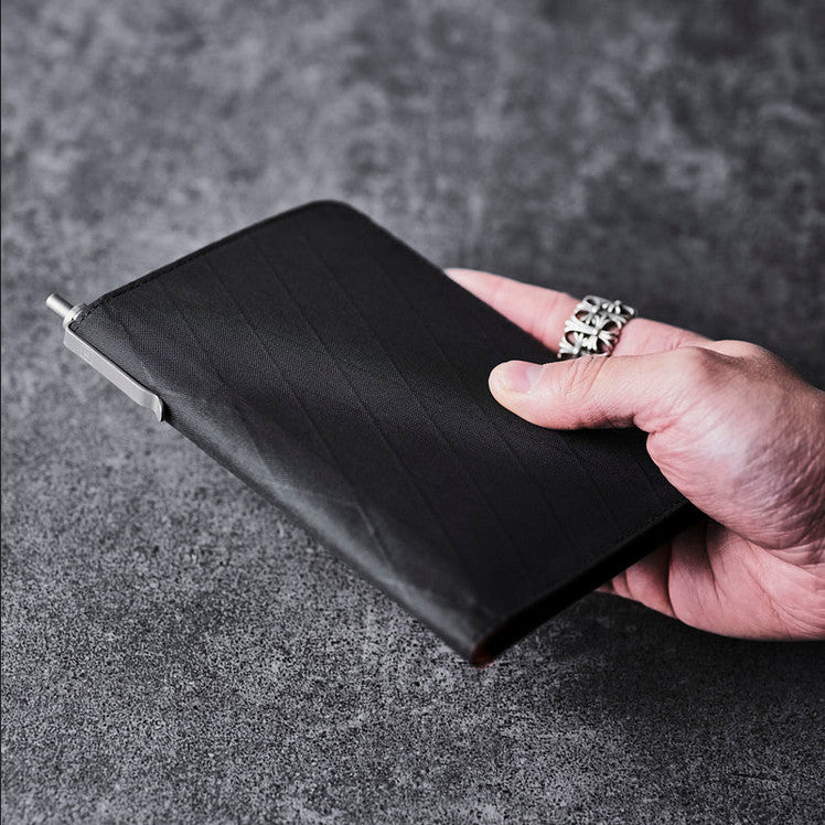 ALPAKA ARK BIFOLD PASSPORT WALLET (Passport, 3 Card Slots)