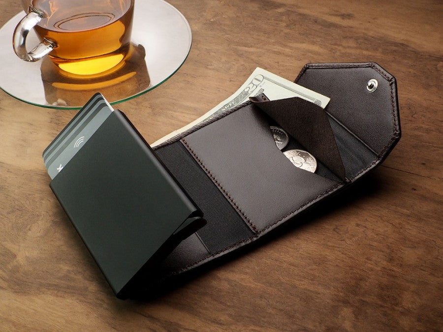 PULARYS RAVEN RFID Wallet (Italia Leather. 7 kartu, uang kertas, dan kantong koin)