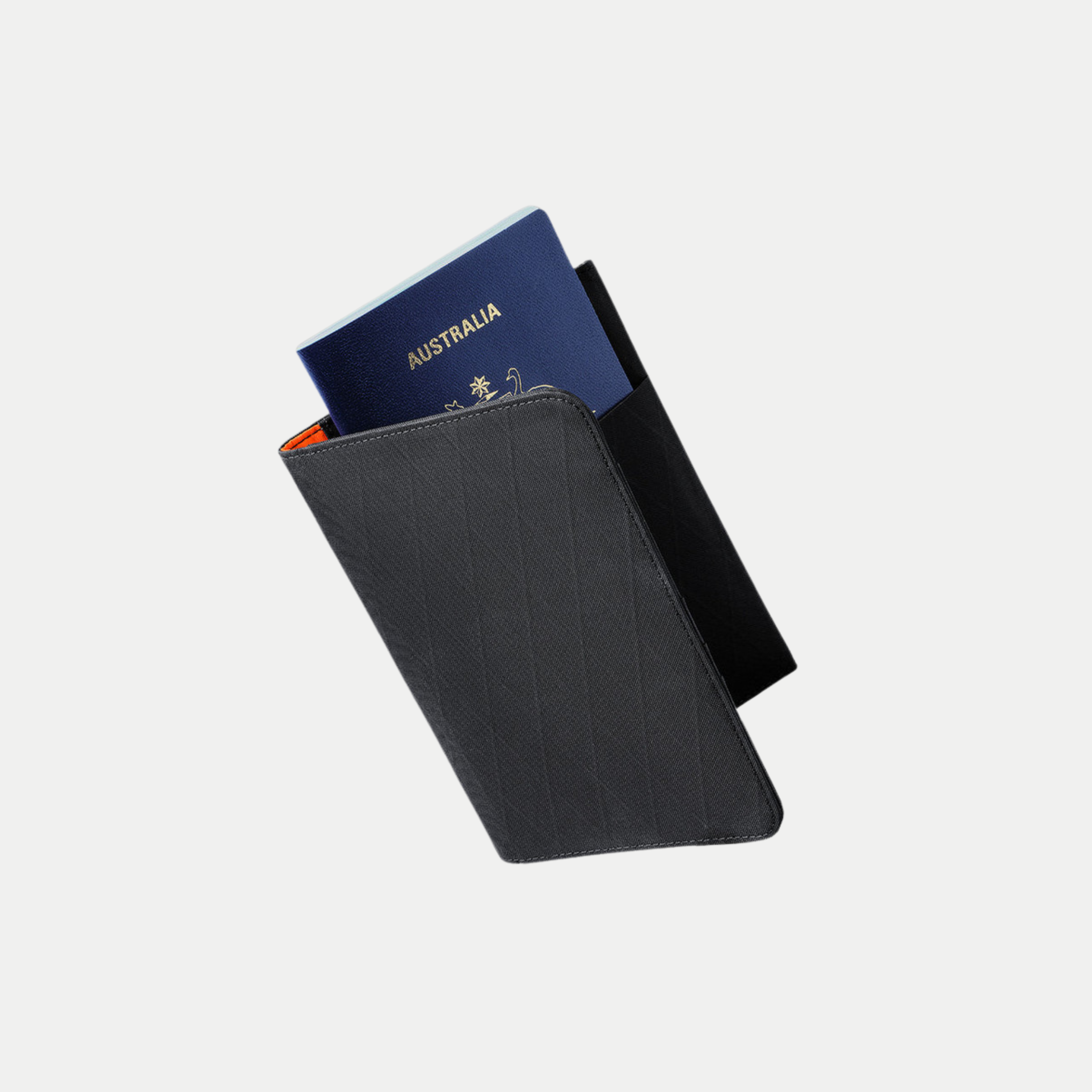 ALPAKA ARK BIFOLD PASSPORT WALLET (Passport, 3 Card Slots)