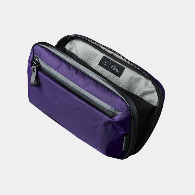 ALPAKA ELEMENTS TECH CASE MINI ( fits a Kindle e-reader )