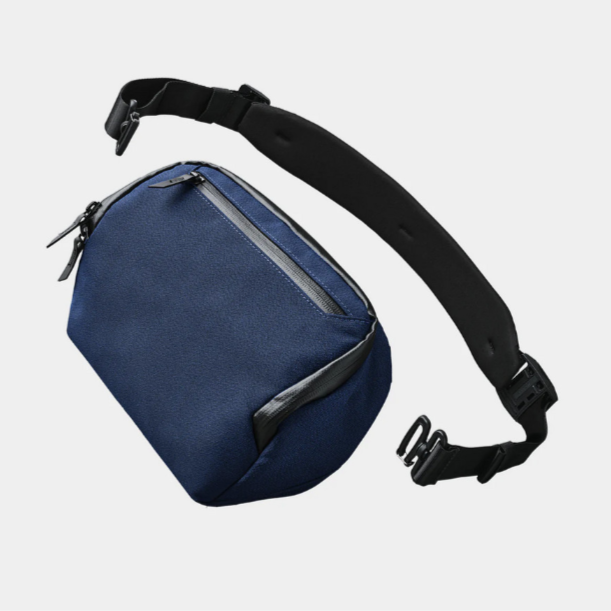 ALPAKA VERTEX POUCH (3.5 L, fits an iPad Mini)