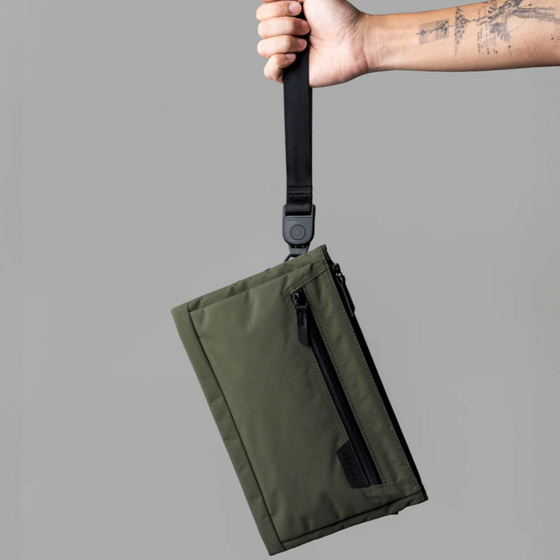 ALPAKA - ZIP POUCH MAX V2