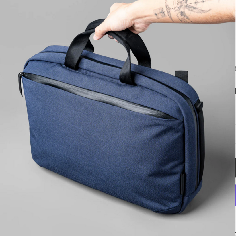ALPAKA ELEMENTS TECH BRIEF PRO (fits up to Macbook Pro 16)