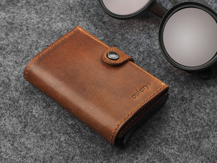 PULARYS HUGO RFID Wallet - Saddle Leather (8 kartu dan uang kertas)