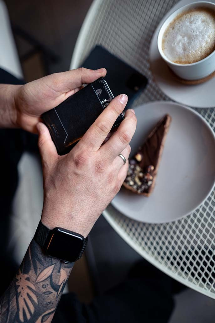 PULARYS GOBI RFID Wallet - Insider Line (Nomad Leather. 6 kartu dan uang kertas)