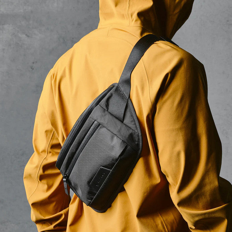 ALPAKA BRAVO SLING MINI V2 (5L, fit an iPad Mini 6)