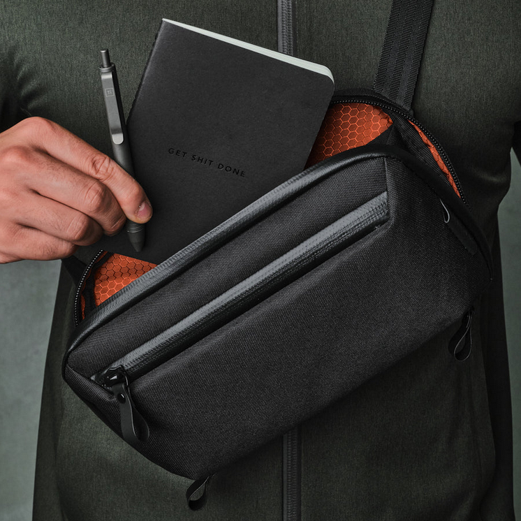 ALPAKA ELEMENTS TECH CASE MINI ( fits a Kindle e-reader )