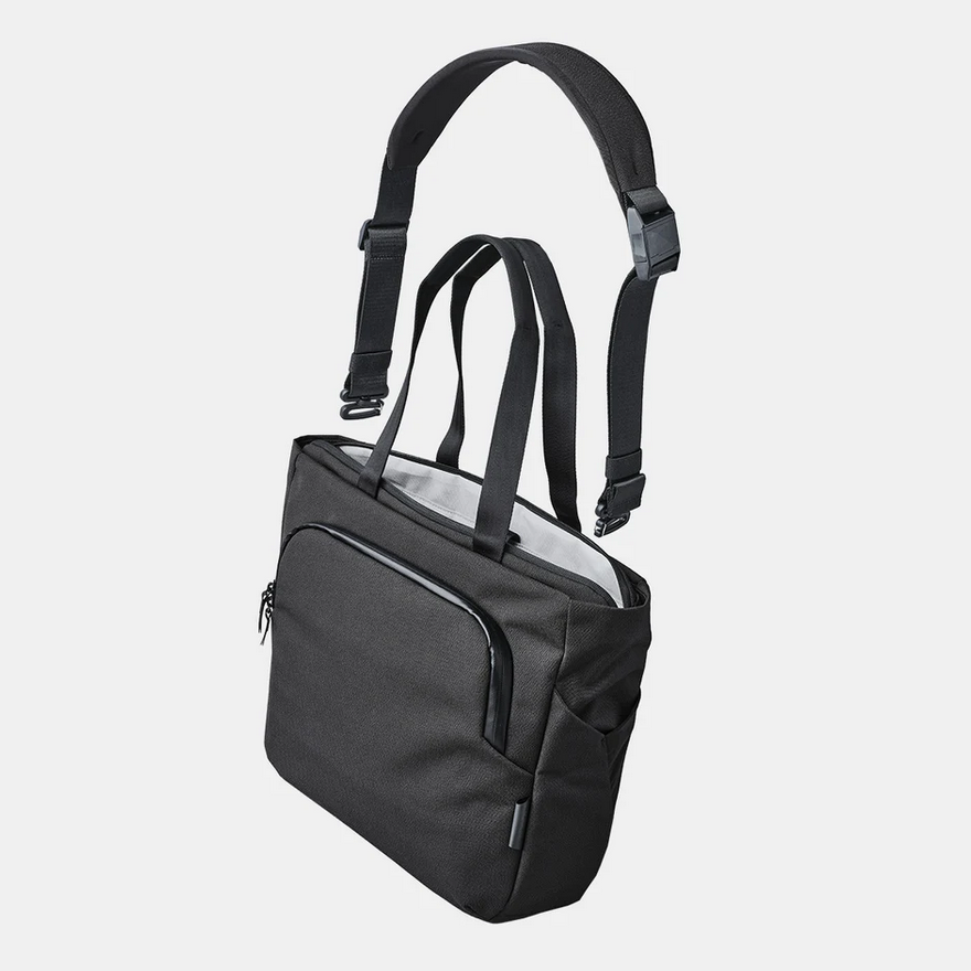 ALPAKA BRAVO TOTE (14 L, Fits a Macbook Pro 16")