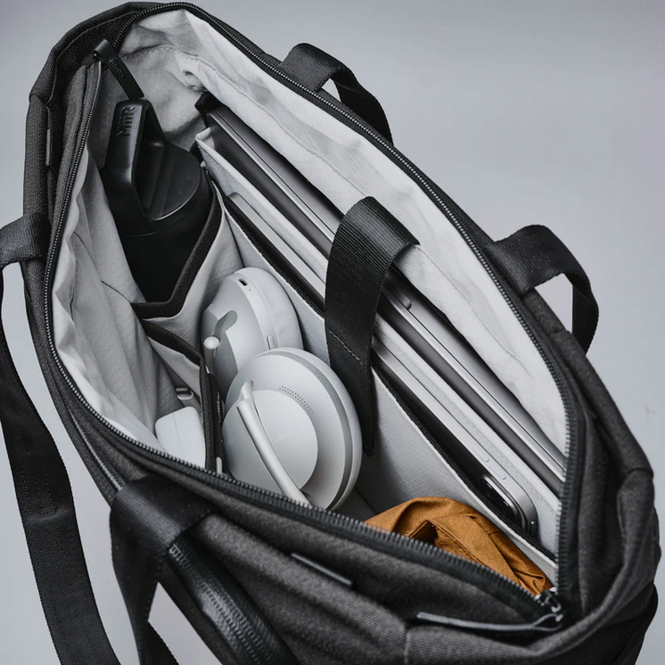 ALPAKA BRAVO TOTE (14 L, Fits a Macbook Pro 16")