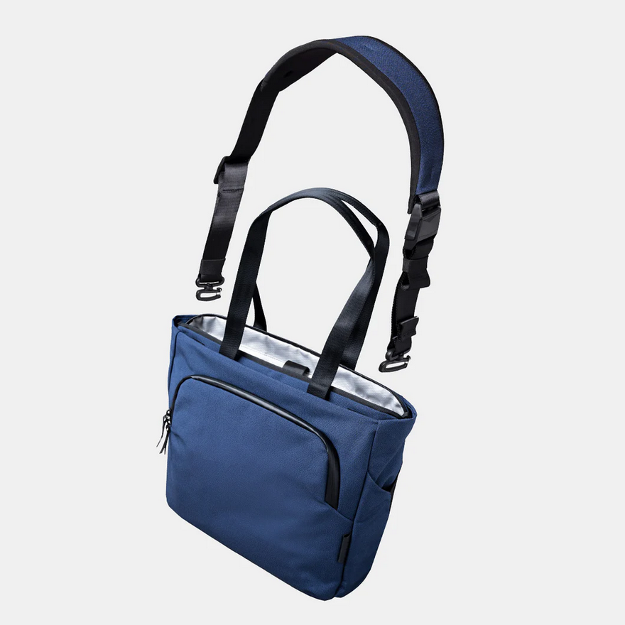 ALPAKA BRAVO TOTE (14 L, Fits a Macbook Pro 16")