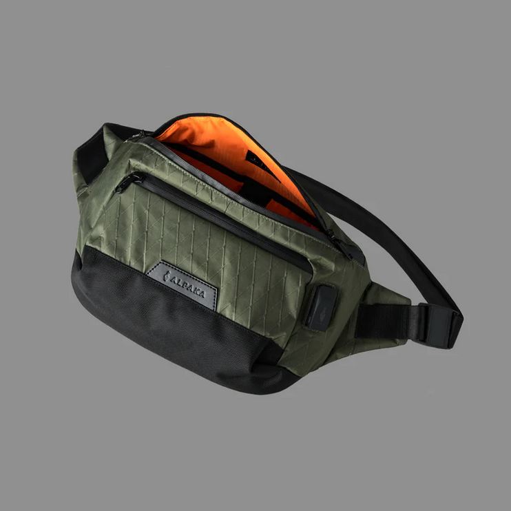 ALPAKA BRAVO X SLING LIMITED EDITION (Fits an iPad Pro 11")