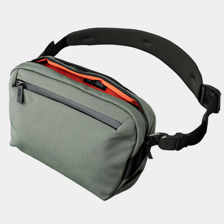 ALPAKA GO SLING (5.5 L, Fits an iPad Pro 11-inch & AirPods Max)