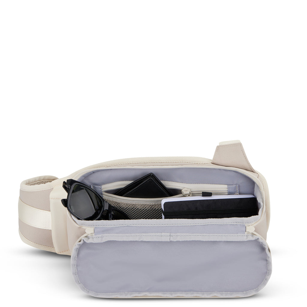 Johnny Urban Charlie Sling Bag ( 6,9 L,  Large Main Compartment)