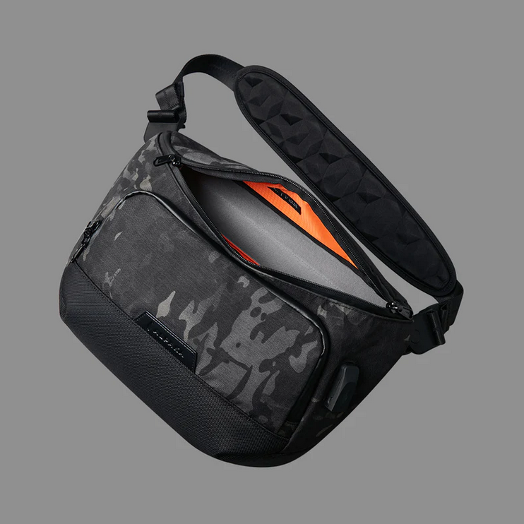 ALPAKA BRAVO SLING MAX V2 Limited Edition Series (Fits a 14" MacBook Pro)
