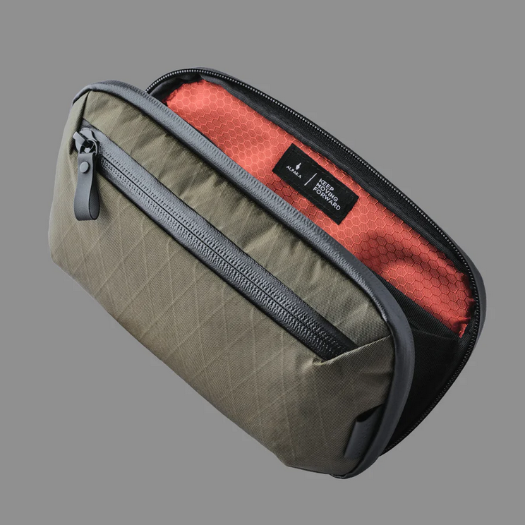 ALPAKA ELEMENTS TECH CASE MINI ( fits a Kindle e-reader )