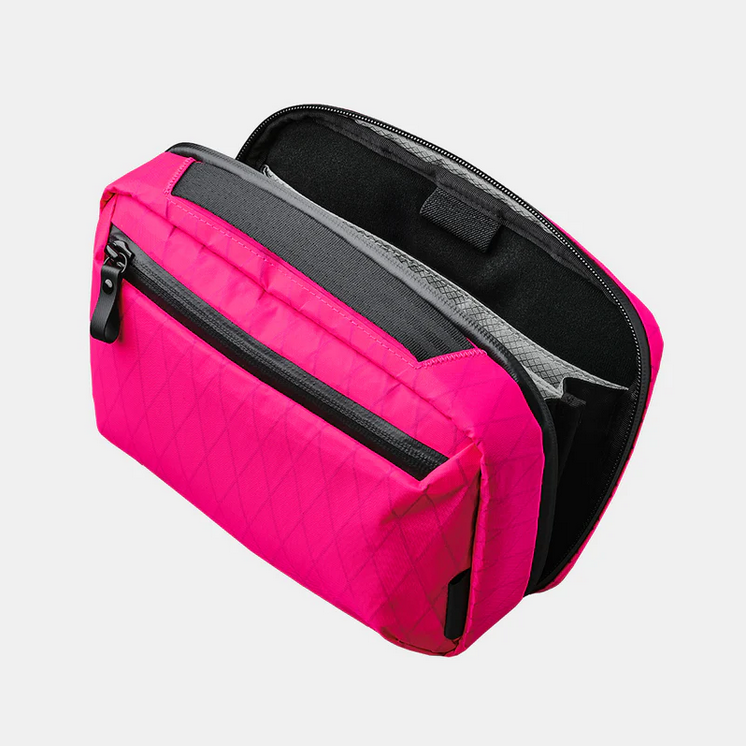 ALPAKA HOT PINK COLLECTION - Limited Edition