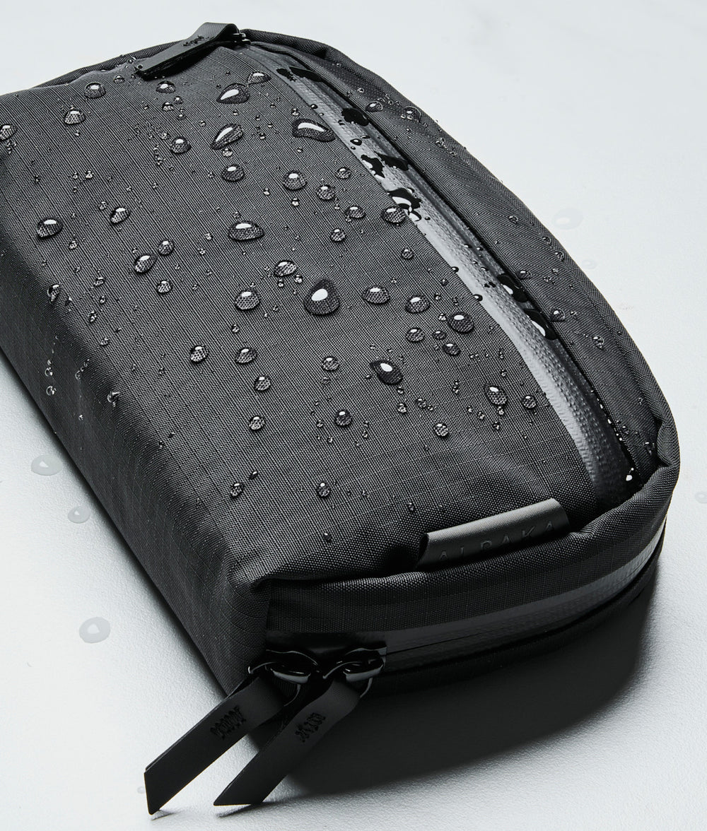 ALPAKA TOILETRY BAG