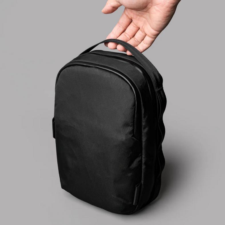 ALPAKA - Metro Sling Max (3L, Fits an iPad mini (Tab 8"), over-ear headphones, Nintendo Switch)