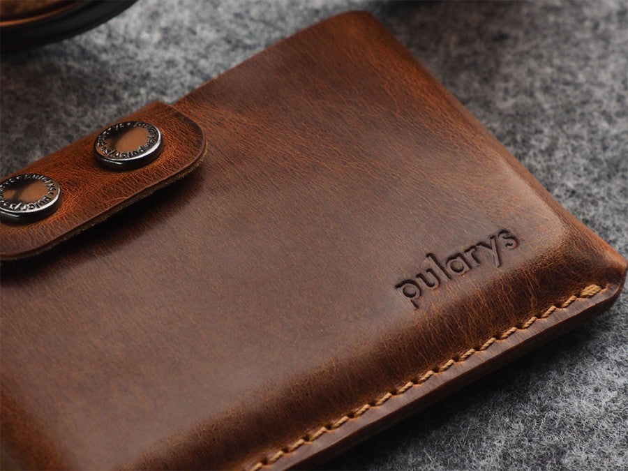 PULARYS HOBBY Wallet - Saddle Leather (8 kartu, uang kertas, dan kantong koin)