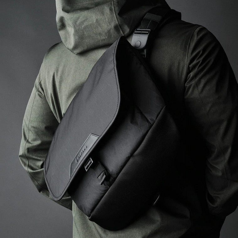 ALPAKA ALPHA MESSENGER LIMITED EDITION (Fits a 14" Macbook Pro)