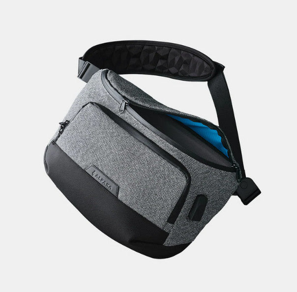 ALPAKA BRAVO SLING MAX (PRO) Slashproof & Fits a 14" MacBook Pro