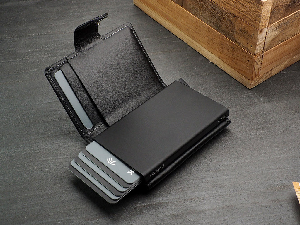 PULARYS SOLO RFID Wallet (Holds 9 cards)