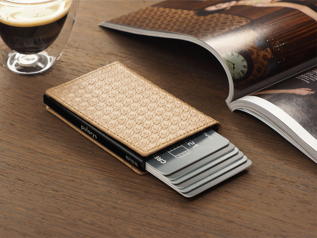 PULARYS YOGA RFID WALLET - RETRO ITALIA LEATHER (Holds up to 8 Cards - Gradual Ejection Mechanism)